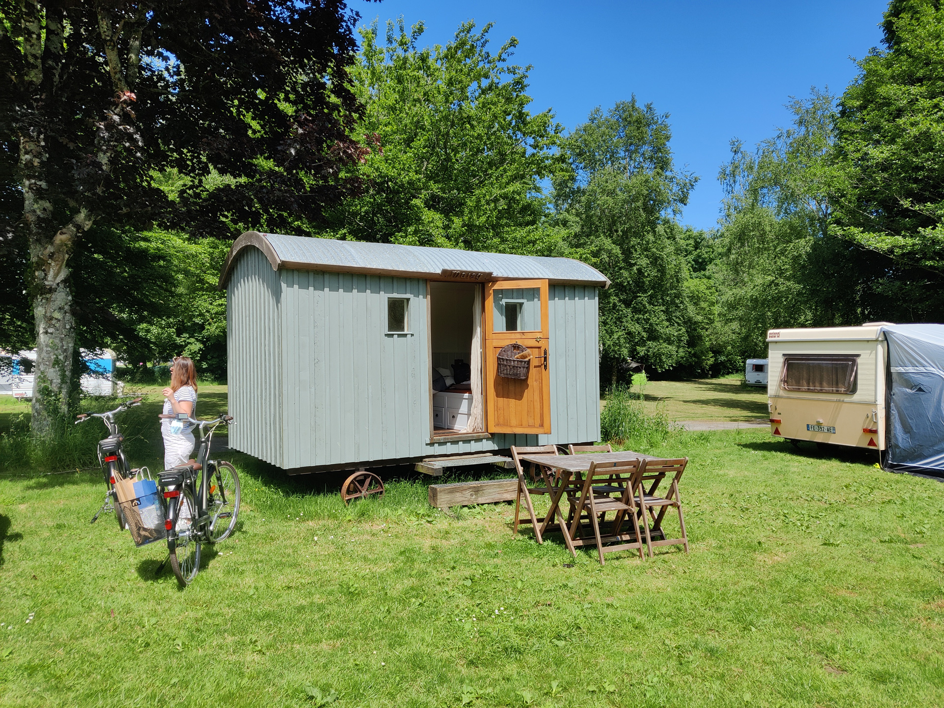 Le camping Accueil de Gouarec le long de la Vélodyssée